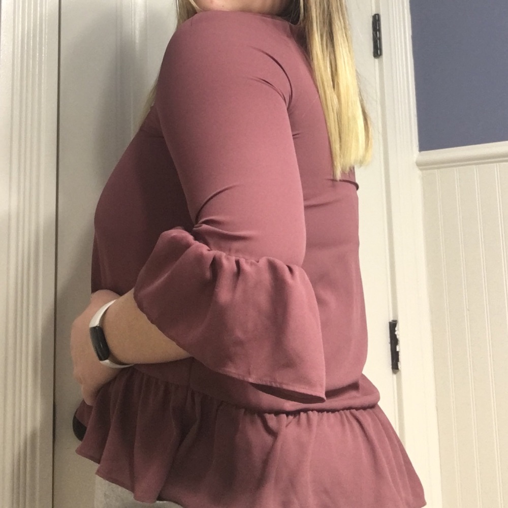 Pink Top‼️ - Picture 2 of 4